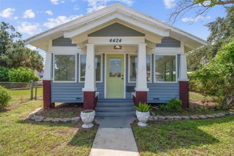 Immobilier commercial à vendre à Saint Petersburg, Floride: 4 chambres, 122.63 m2 № 1900696 - photo 5