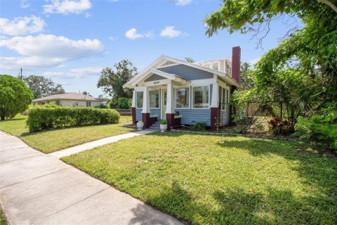 Immobilier commercial à vendre à Saint Petersburg, Floride: 4 chambres, 122.63 m2 № 1900696 - photo 2