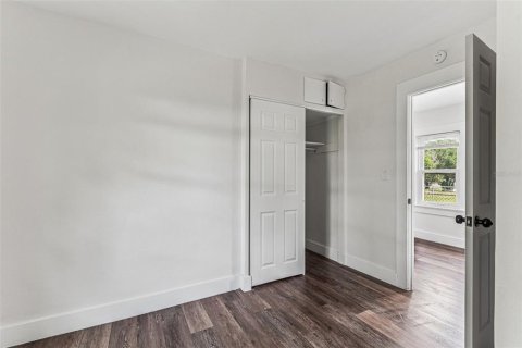 Immobilier commercial à vendre à Saint Petersburg, Floride: 4 chambres, 122.63 m2 № 1900696 - photo 22