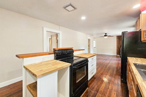 House in Melrose, Florida 2 bedrooms, 75.81 sq.m. № 1820987 - photo 12