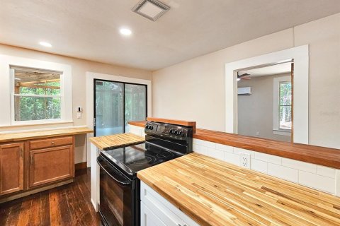 House in Melrose, Florida 2 bedrooms, 75.81 sq.m. № 1820987 - photo 10