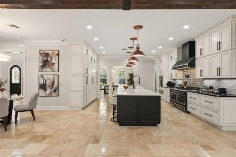 Villa ou maison à vendre à Orlando, Floride: 6 chambres, 577.2 m2 № 2398508 - photo 24