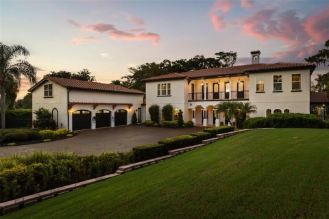 Villa ou maison à Orlando, Floride 6 chambres, 577.2 m2 № 2398508