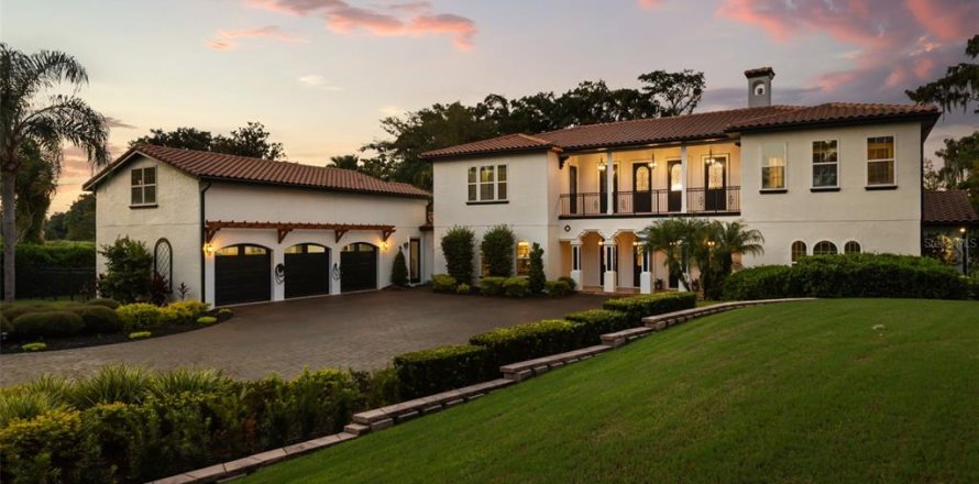 Villa ou maison à Orlando, Floride 6 chambres, 577.2 m2 № 2398508
