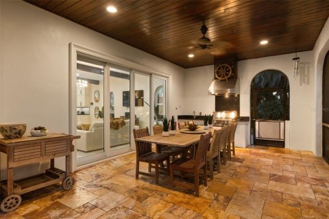 Villa ou maison à vendre à Orlando, Floride: 6 chambres, 577.2 m2 № 2398508 - photo 15