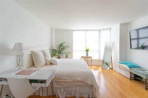 Copropriété à vendre à Aventura, Floride: 2 chambres, 126.81 m2 № 1811173 - photo 10