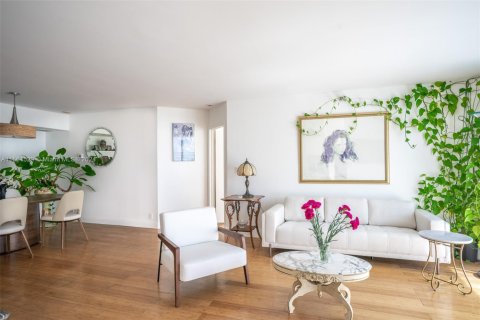 Copropriété à vendre à Aventura, Floride: 2 chambres, 126.81 m2 № 1811173 - photo 6