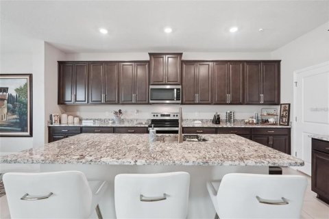 Villa ou maison à louer à Riverview, Floride: 4 chambres, 308.06 m2 № 2122396 - photo 12