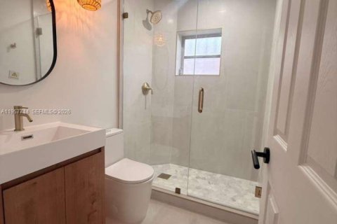 Casa en alquiler en Miami, Florida, 1 dormitorio, 53.88 m2 № 2011535 - foto 8