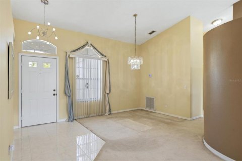 House in Bradenton, Florida 4 bedrooms, 189.61 sq.m. № 2202318 - photo 18