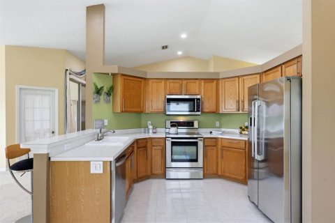 House in Bradenton, Florida 4 bedrooms, 189.61 sq.m. № 2202318 - photo 9