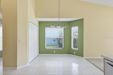 House in Bradenton, Florida 4 bedrooms, 189.61 sq.m. № 2202318 - photo 30