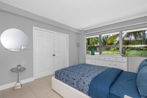 Copropriété à louer à Miami Beach, Floride: 2 chambres, 98.29 m2 № 2051591 - photo 3