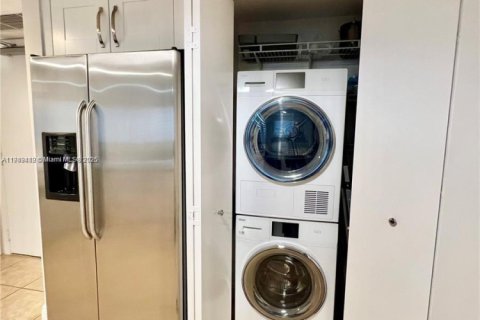 Copropriété à vendre à Aventura, Floride: 2 chambres, 116.78 m2 № 1966336 - photo 6