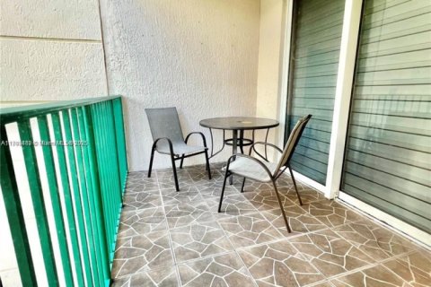 Copropriété à vendre à Aventura, Floride: 2 chambres, 116.78 m2 № 1966336 - photo 7