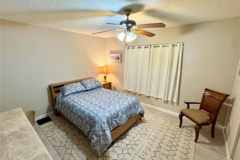 House in Port Charlotte, Florida 2 bedrooms, 85.28 sq.m. № 1869176 - photo 11