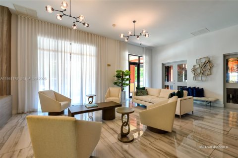 Copropriété à vendre à Fort Lauderdale, Floride: 2 chambres, 125.42 m2 № 1998109 - photo 3