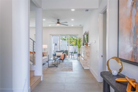 Casa en venta en Sarasota, Florida, 6 dormitorios, 254.83 m2 № 1246812 - foto 5