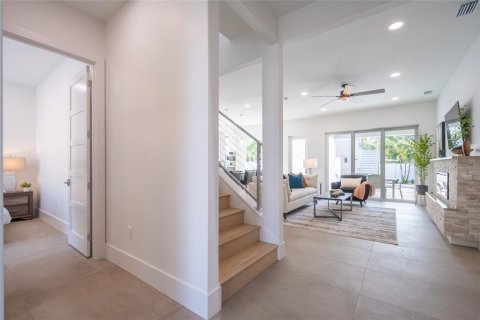 Casa en venta en Sarasota, Florida, 6 dormitorios, 254.83 m2 № 1246812 - foto 6
