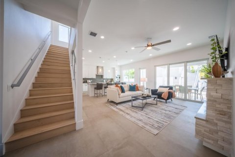 Casa en venta en Sarasota, Florida, 6 dormitorios, 254.83 m2 № 1246812 - foto 12