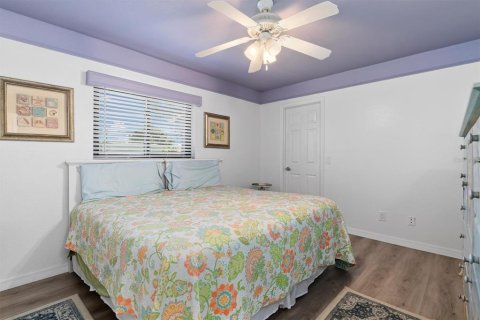 Casa en venta en Port Charlotte, Florida, 3 dormitorios, 200.85 m2 № 2418863 - foto 23