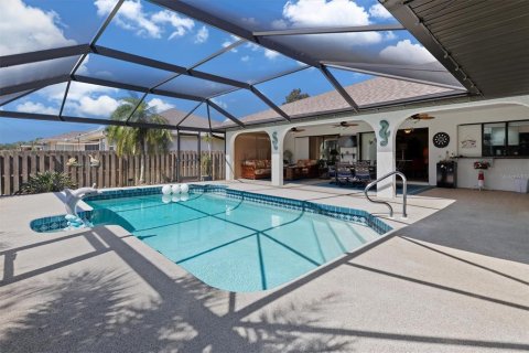 Casa en venta en Port Charlotte, Florida, 3 dormitorios, 200.85 m2 № 2418863 - foto 16