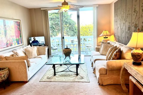 Condo à Palm Beach, Floride, 1 chambre  № 2332277