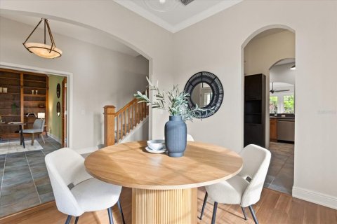 Commercial property in Orlando, Florida 6 bedrooms, 308.81 sq.m. № 1898501 - photo 6