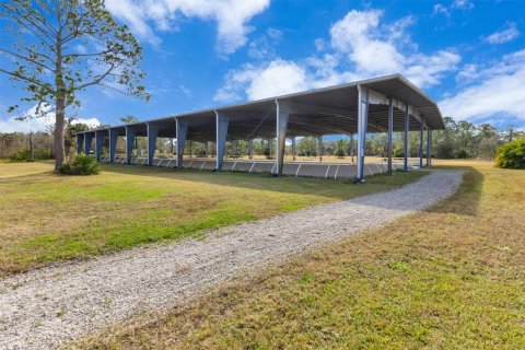 Casa en venta en Geneva, Florida, 1 dormitorio, 285.3 m2 № 1559978 - foto 6