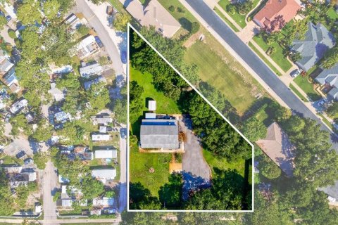 Commercial property in Safety Harbor, Florida 355.35 sq.m. № 1913095 - photo 18