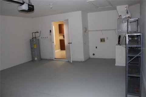 Villa ou maison à louer à Tampa, Floride: 3 chambres, 132.39 m2 № 2419857 - photo 18