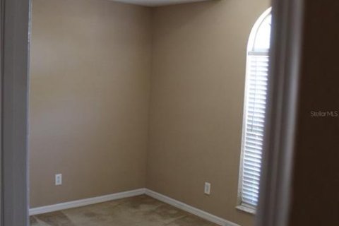 Villa ou maison à louer à Tampa, Floride: 3 chambres, 132.39 m2 № 2419857 - photo 9
