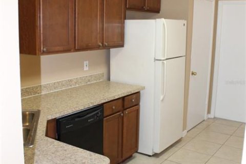 Villa ou maison à louer à Tampa, Floride: 3 chambres, 132.39 m2 № 2419857 - photo 5