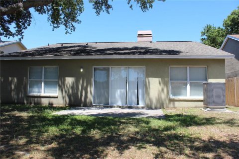 Villa ou maison à louer à Tampa, Floride: 3 chambres, 132.39 m2 № 2419857 - photo 19