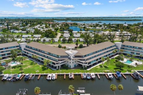 Copropriété à vendre à Bradenton, Floride: 3 chambres, 184.69 m2 № 2310017 - photo 2