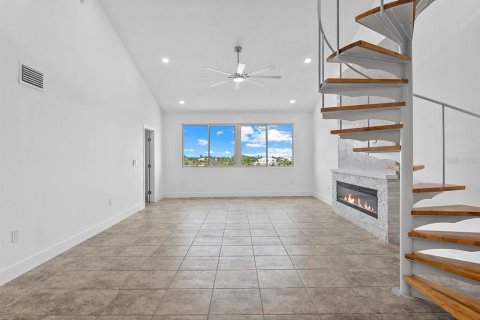 Copropriété à vendre à Bradenton, Floride: 3 chambres, 184.69 m2 № 2310017 - photo 14