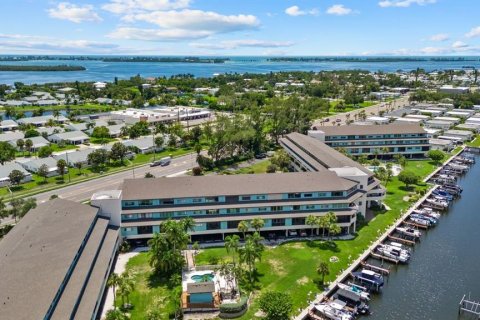 Condo à Bradenton, Floride, 3 chambres  № 2310017