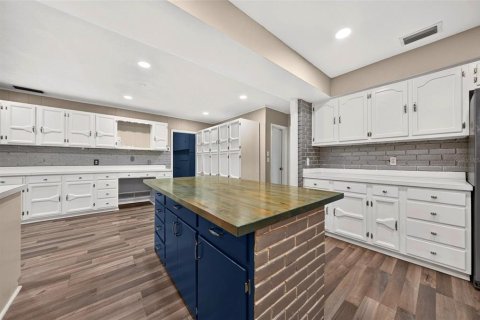 Villa ou maison à vendre à Orlando, Floride: 4 chambres, 219.9 m2 № 2407005 - photo 26