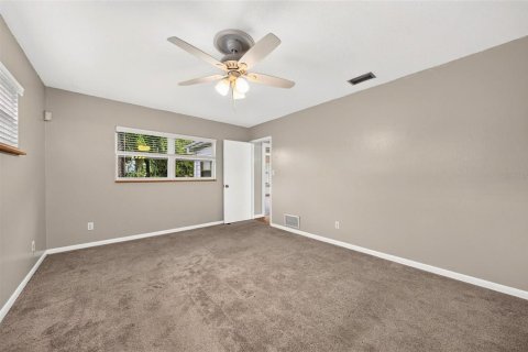 Villa ou maison à vendre à Orlando, Floride: 4 chambres, 219.9 m2 № 2407005 - photo 30