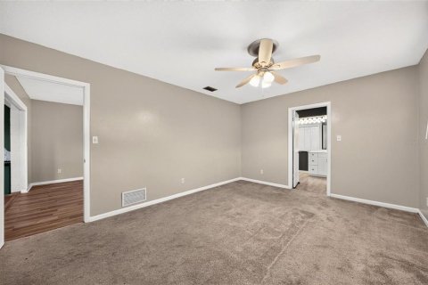 Villa ou maison à vendre à Orlando, Floride: 4 chambres, 219.9 m2 № 2407005 - photo 29
