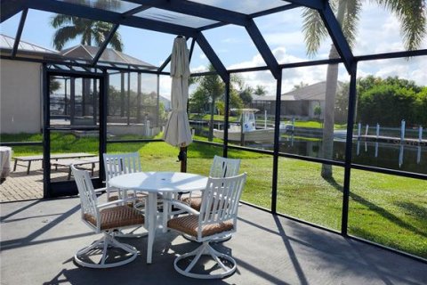 Casa en alquiler en Punta Gorda, Florida, 3 dormitorios, 175.4 m2 № 2233949 - foto 18