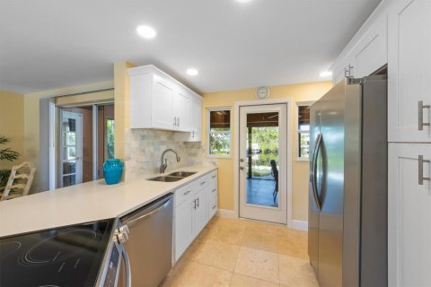 Casa en venta en Holmes Beach, Florida, 2 dormitorios, 176.14 m2 № 1798400 - foto 22