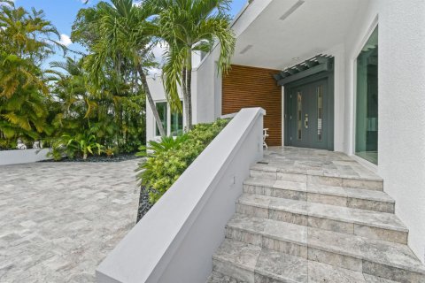 House in Jupiter, Florida 5 bedrooms, 437.29 sq.m. № 2087904 - photo 9