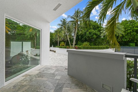 House in Jupiter, Florida 5 bedrooms, 437.29 sq.m. № 2087904 - photo 30