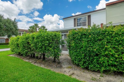 Touwnhouse à louer à Wellington, Floride: 3 chambres, 138.98 m2 № 2360014 - photo 27
