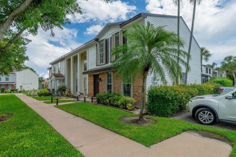 Touwnhouse à louer à Wellington, Floride: 3 chambres, 138.98 m2 № 2360014 - photo 2