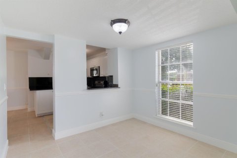 Touwnhouse à louer à Wellington, Floride: 3 chambres, 138.98 m2 № 2360014 - photo 5