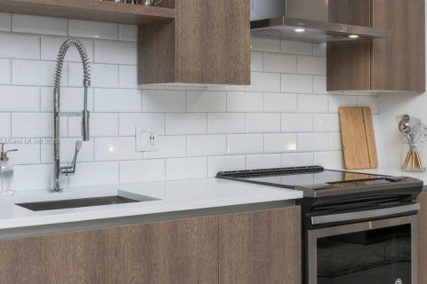 Apartamento en alquiler en Miami, Florida, 48.22 m2 № 1964620 - foto 6