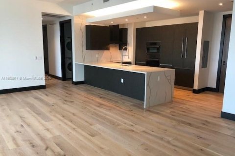 Apartamento en alquiler en Miami, Florida, 48.22 m2 № 1964620 - foto 19