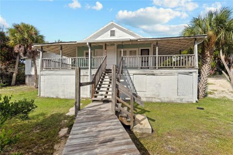 Commercial property in Cedar Key, Florida 6 bedrooms, 189.15 sq.m. № 2323286 - photo 7